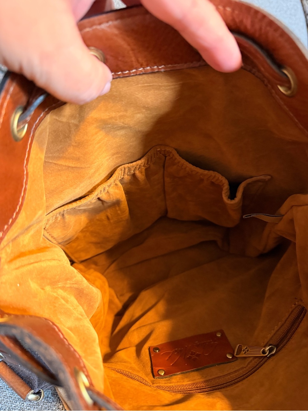 Patricia Nash Cognac Leather Drawstring Shoulder Bucket Bag - Picture 4 of 7